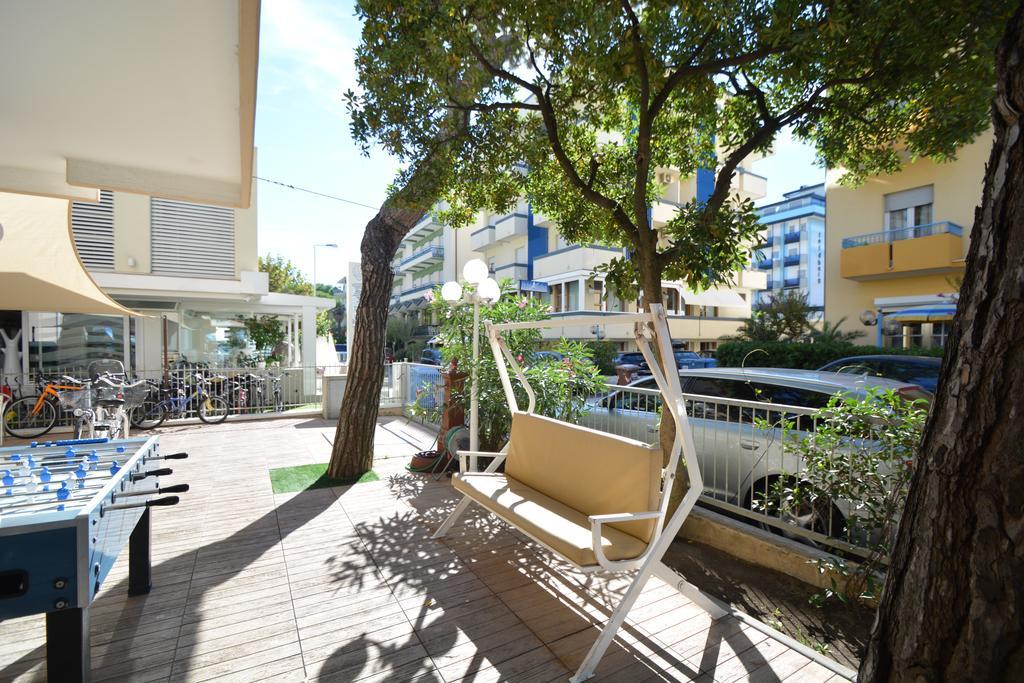 Hotel Mirabella ริชโชเน ภายนอก รูปภาพ